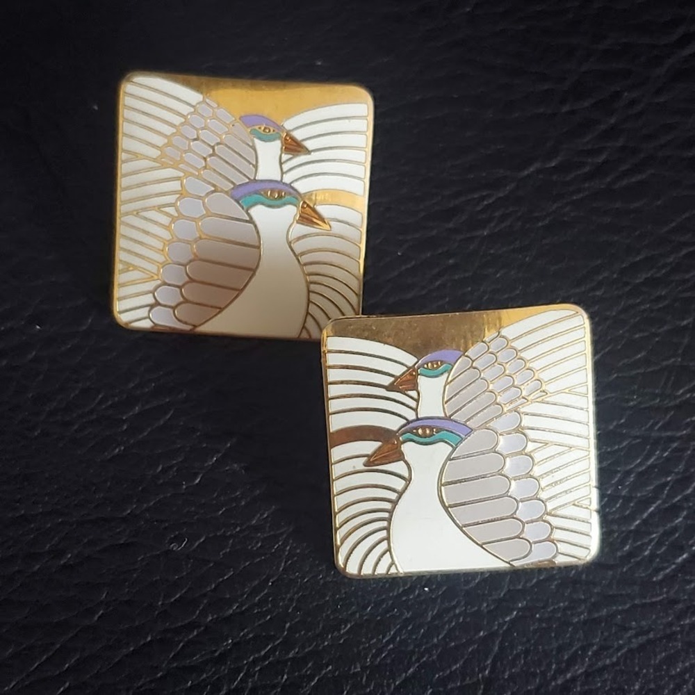 VTG Laurel‎ Burch MOONDOVES Earrings Square Gold Plate Cream Enamel Signed 80's